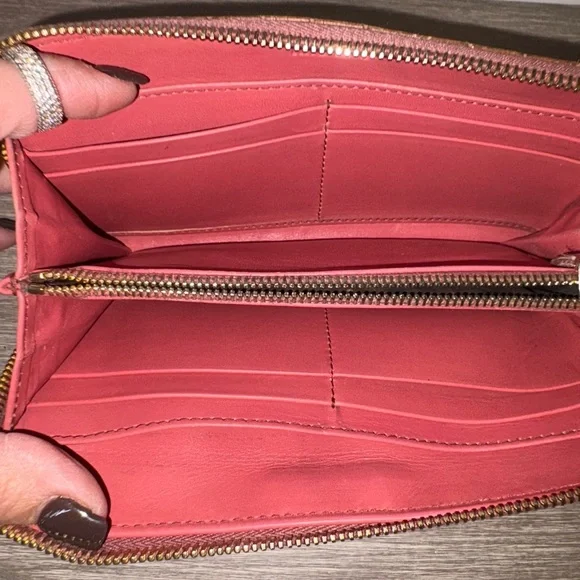 Miu Miu Wallet Bundle - Picture 12 of 12